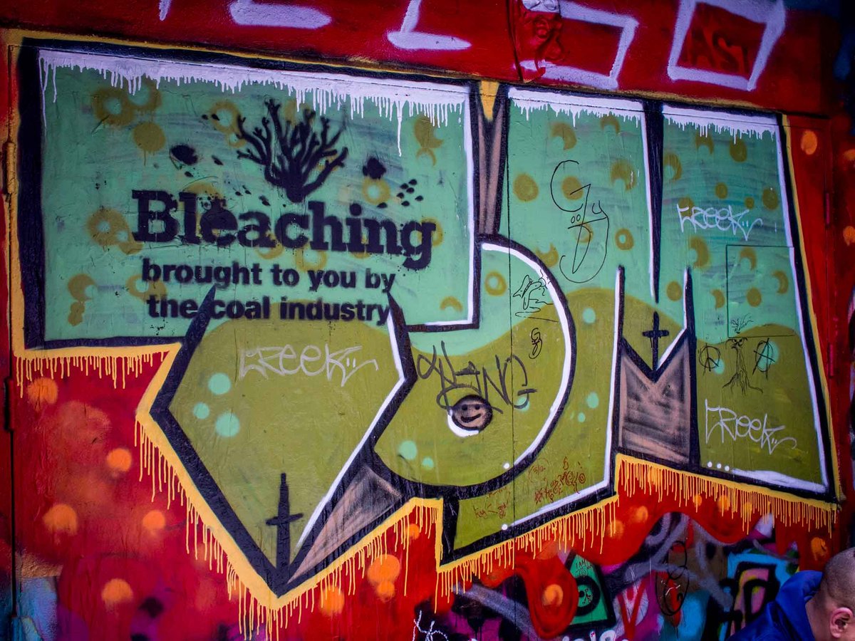 defMondo's tweet photo. Bleeching TOM?
#olympus #ep5 #melbourne #hosierlane #graffiti #art #streetart #urbanart #artporn #graffitiphotographer #instgraff #stencil https://t.co/UHo51r1US0