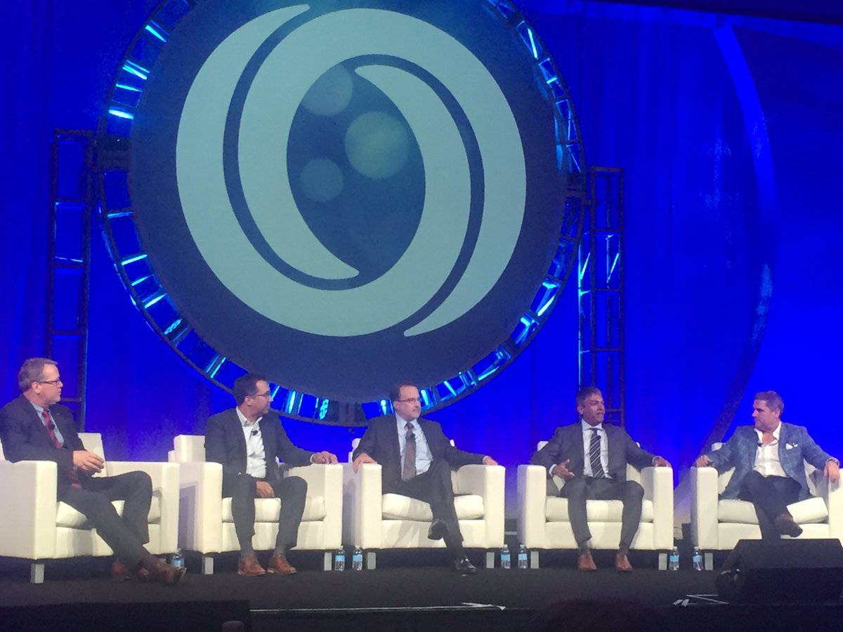 NataHoffman's tweet photo. @pcmahq @SherrifK with our industry leaders at #LanyonLive discussing working together &amp; being #BetterTogether #meetingprofs @M_Dominguez https://t.co/BV6G3PoBHw