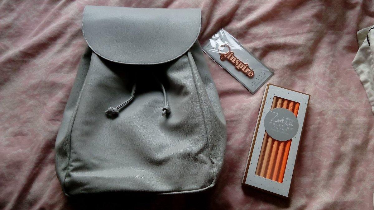 xtherealanikax's tweet photo. @Zoella @ZoellaLifestyle I am absolutely loving this pack <3 Thanks Guys... 
P. S.  Is the mug dishwasher safe? https://t.co/HFbONcZQIN