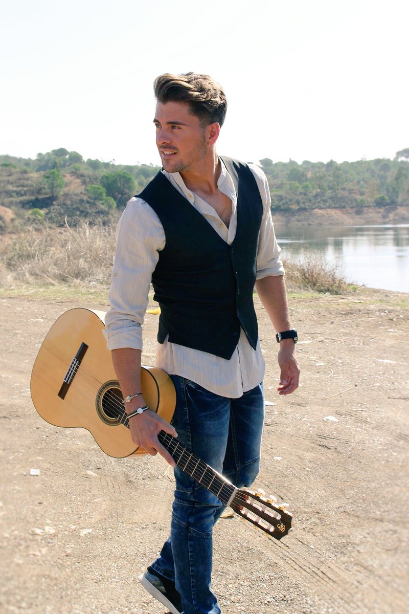 Álvaro Díaz (alvarodiazsc) Twitter