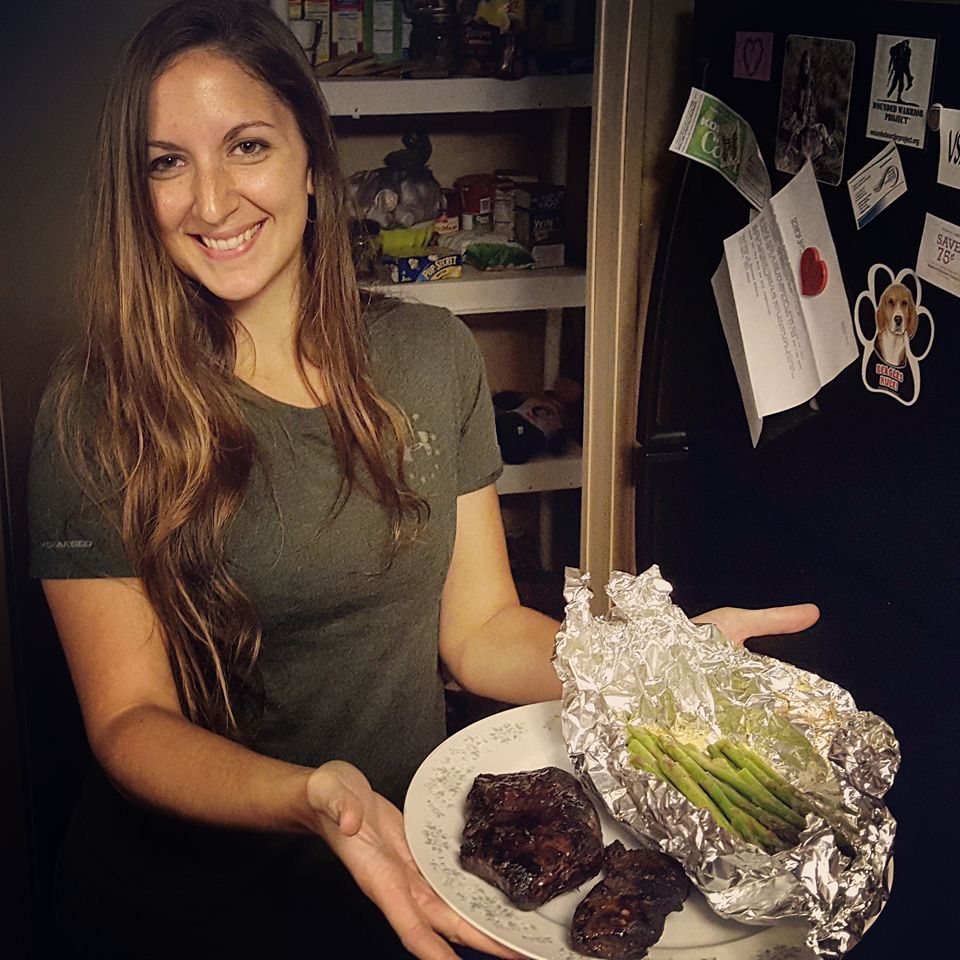bekagarriscom's tweet photo. First time ever eating black bear it was GOOD
just marinated in some olive oil, sauce, garlic, lemon, pepper Throw it on the grill. https://t.co/iJ3XGaOA6L