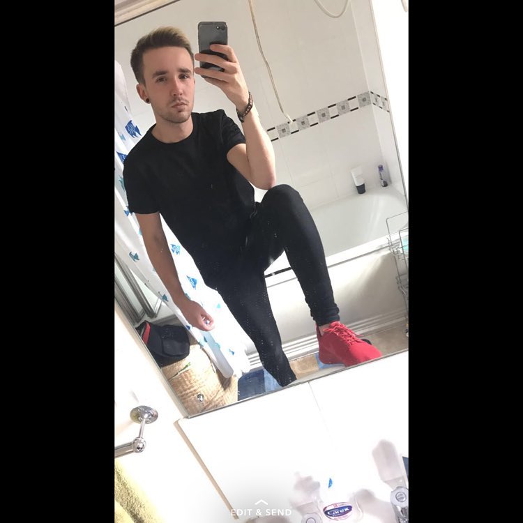 LadSpotting's tweet photo. Whipping out these bad boys https://t.co/B92IFyatCr #Gaychav #Gayscally #Gearfetish #Instalads #Scallylad #ladspotting https://t.co/CSClcJ3XH9