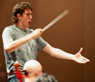 The ESO has a new chief conductor -- 24-year-old wunderkind Alexander Prior. 
bit.ly/2ePZaUb
#yegmusic <a href="/edmsymphony/">Edmonton Symphony Orchestra</a>
