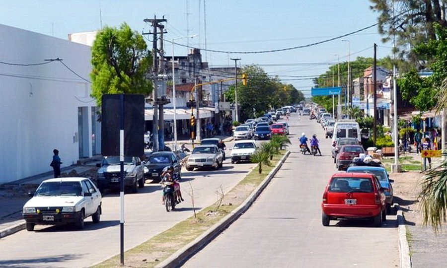 lamananaonline's tweet photo. CLORINDA
Un #Hombre trepó a una #Antena y amenazó con #Tirarse [https://t.co/QrWwHHzgqw] https://t.co/6iAVU3MrRQ