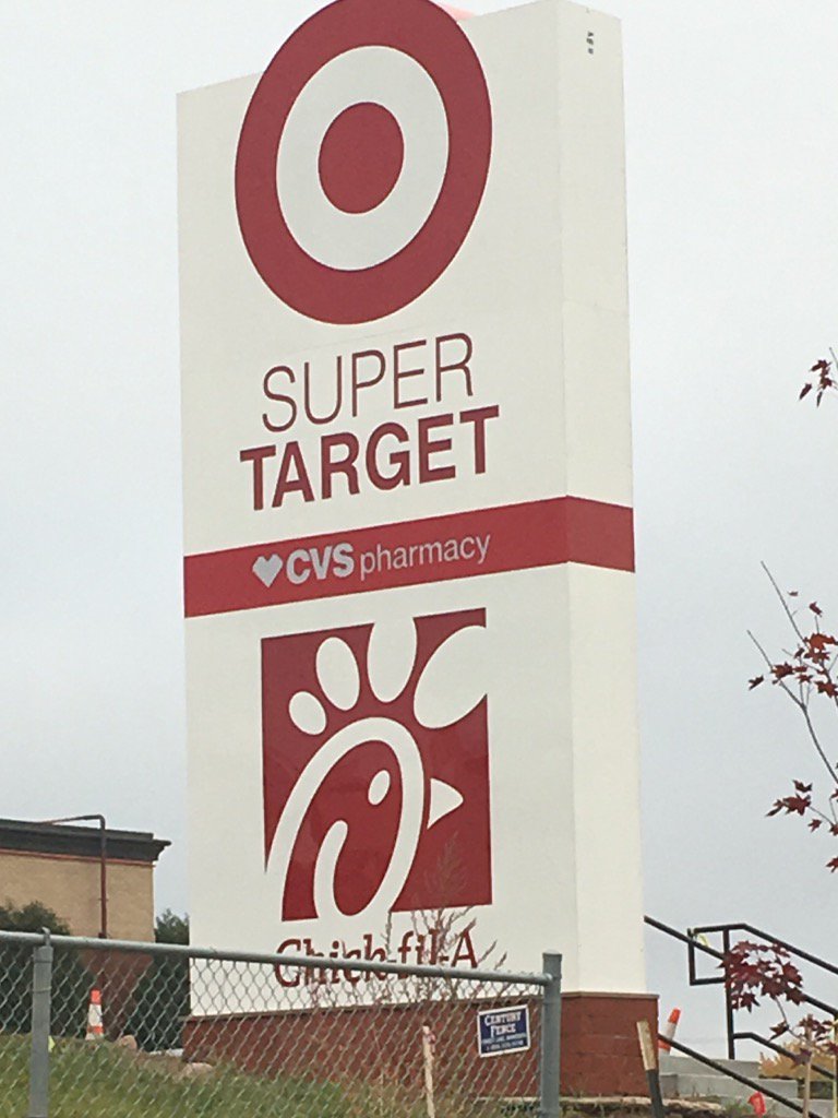 Going to be a great day in West St. Paul visiting stores--great sign!! #OneTeam <a href="/amberturrentine/">Amber Turrentine</a> <a href="/KBKaloyanides/">Kristy Kaloyanides</a>