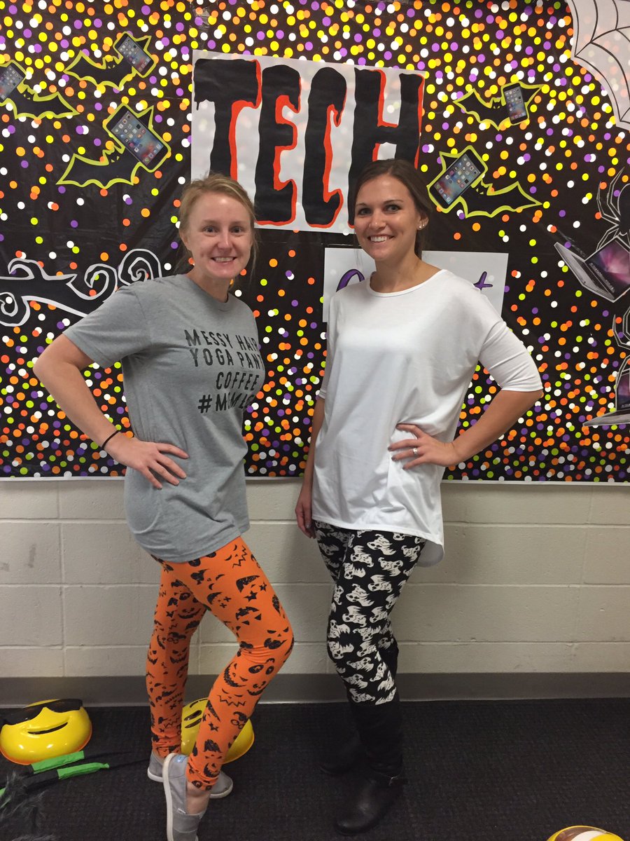 jrich1123's tweet photo. Tech or Treat!!! @OFSDPD #techortreat2016 https://t.co/9iJrcqR5Tq