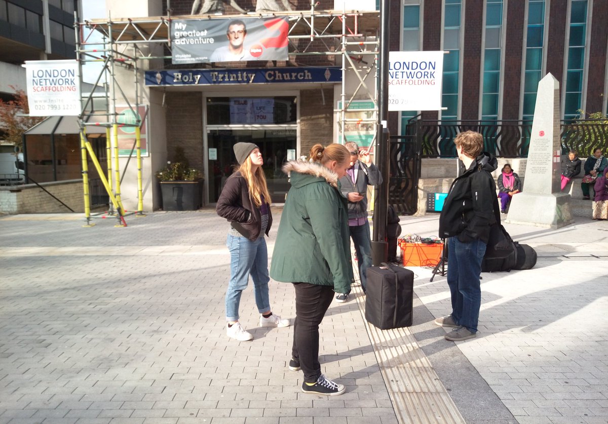RiversideVC's tweet photo. Getting ready for some music on the streets in Hounslow #yws2016 https://t.co/2lVQVrNHqW