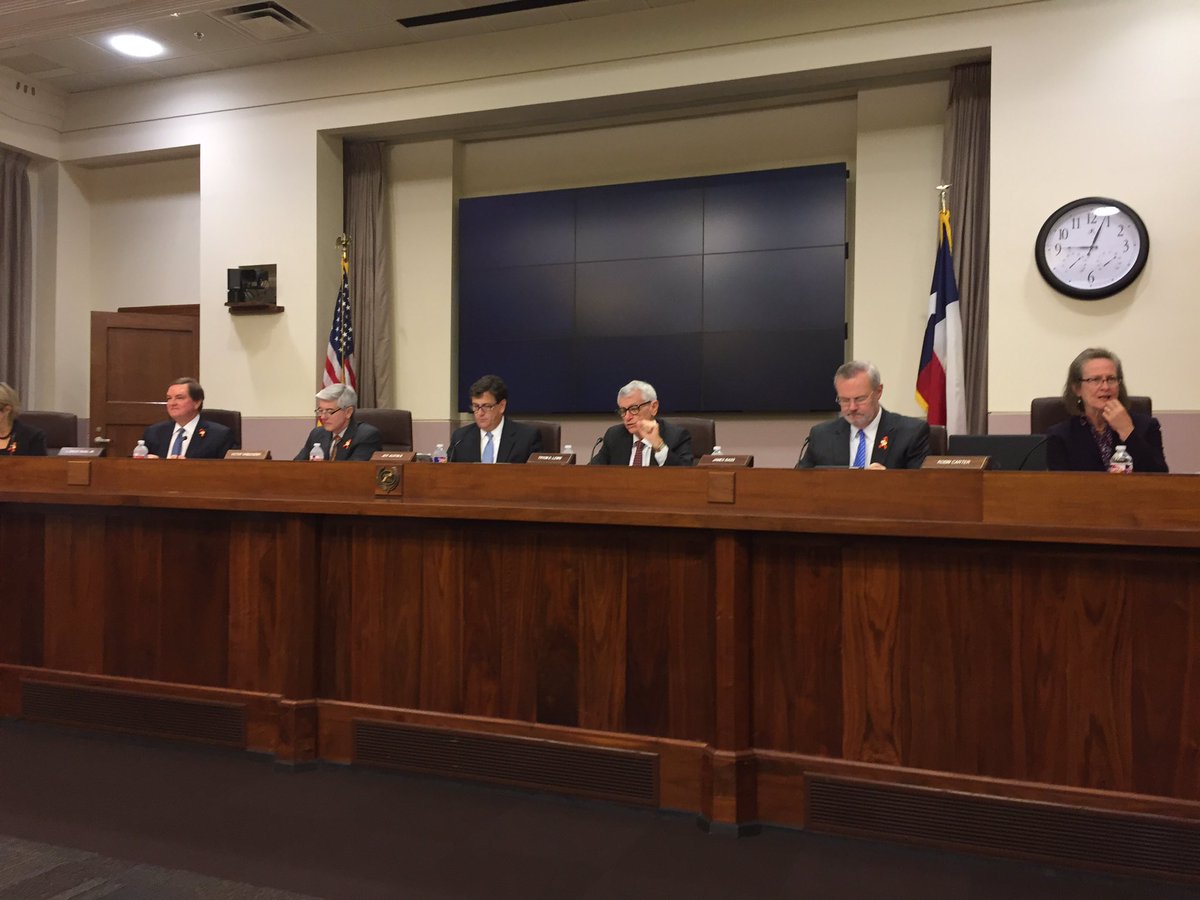 TxDOTCommission's tweet photo. The October Texas Transportation Commission meeting has just started. Watch a live stream: https://t.co/LQ8dp7L4PB #txdotcommish https://t.co/AVlVOW7cuJ