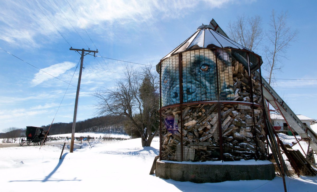 ThomasFerrella's tweet photo. Lucy. #artinstallation #publicart #artoutside #sculpture #wisconsinart #wisconsin #winter https://t.co/3GosFAlVdx