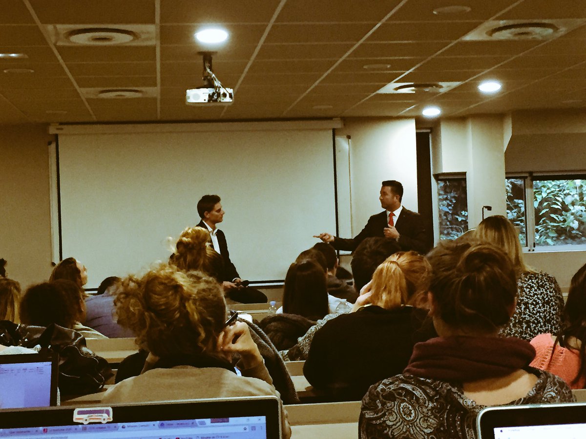 PpaSport's tweet photo. Rendez-vous #Business avec @KARLOLIVE animé par @thomasremoleur ! 😏 https://t.co/3kHSzsy8Js