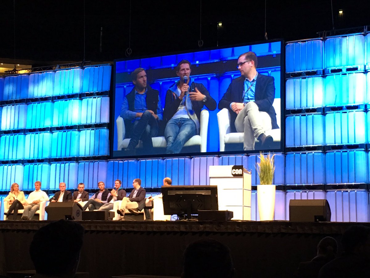 MikuskaMilos's tweet photo. Welcher Investor ist der Richtige? Spannende Diskussion @StartupCon_cgn #startupcon #meetnwork https://t.co/KK6thGCOEe