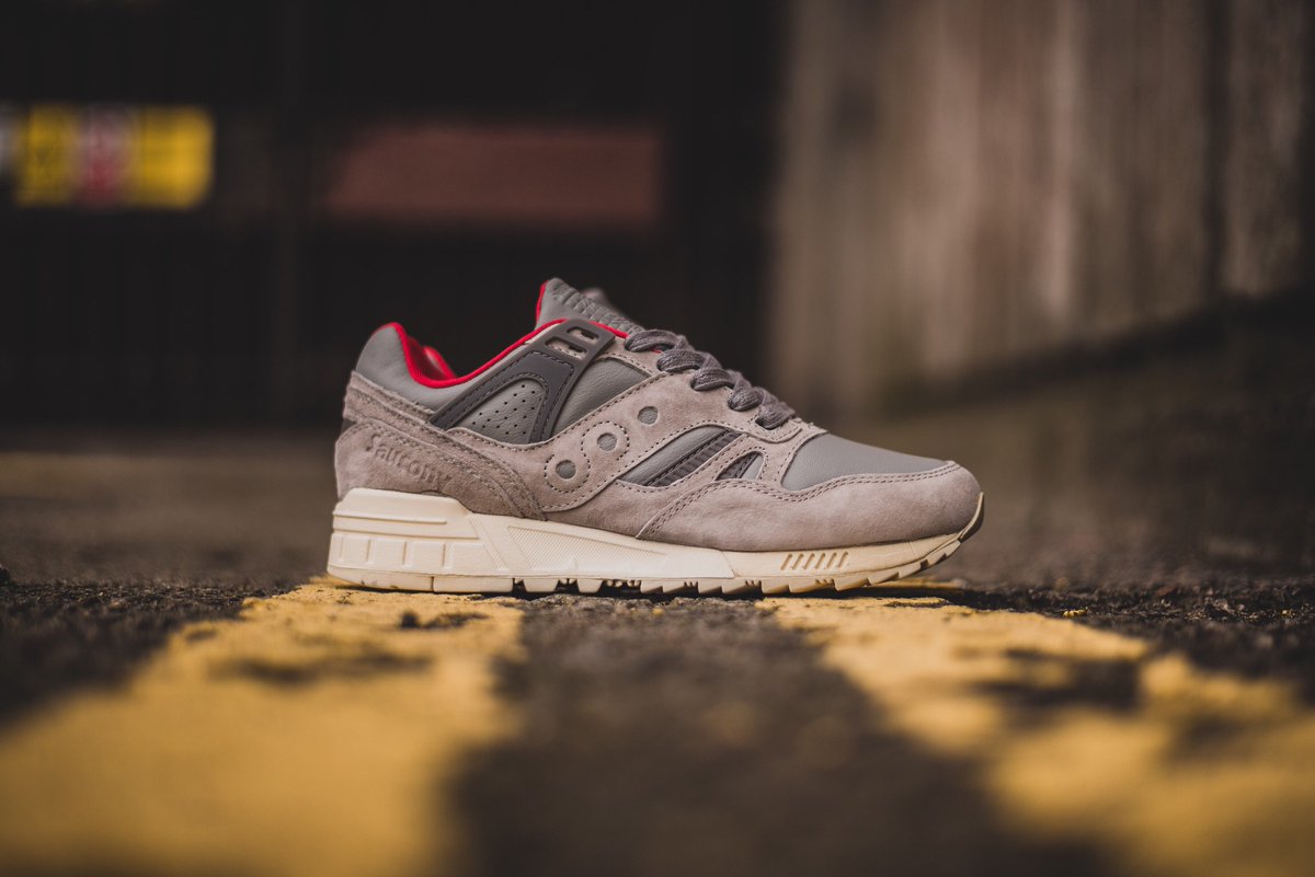 saucony grid sd public gardens