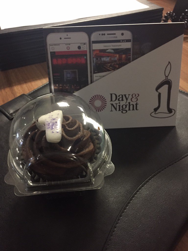 robplaygroundl1's tweet photo. @DayNightApp Thanks for the cake and Happy 1st Birthday! Thanks for the support over the last year you've been great https://t.co/hDCNNwXGKJ