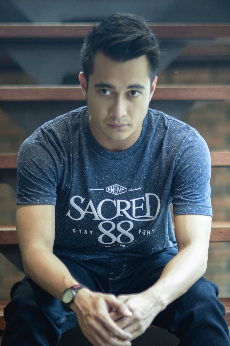 ezagionino_real's tweet photo. Buat kalian yang nonton #PrinceCharming 😘😘😘 @Egiers_real https://t.co/ps0PHnikHz