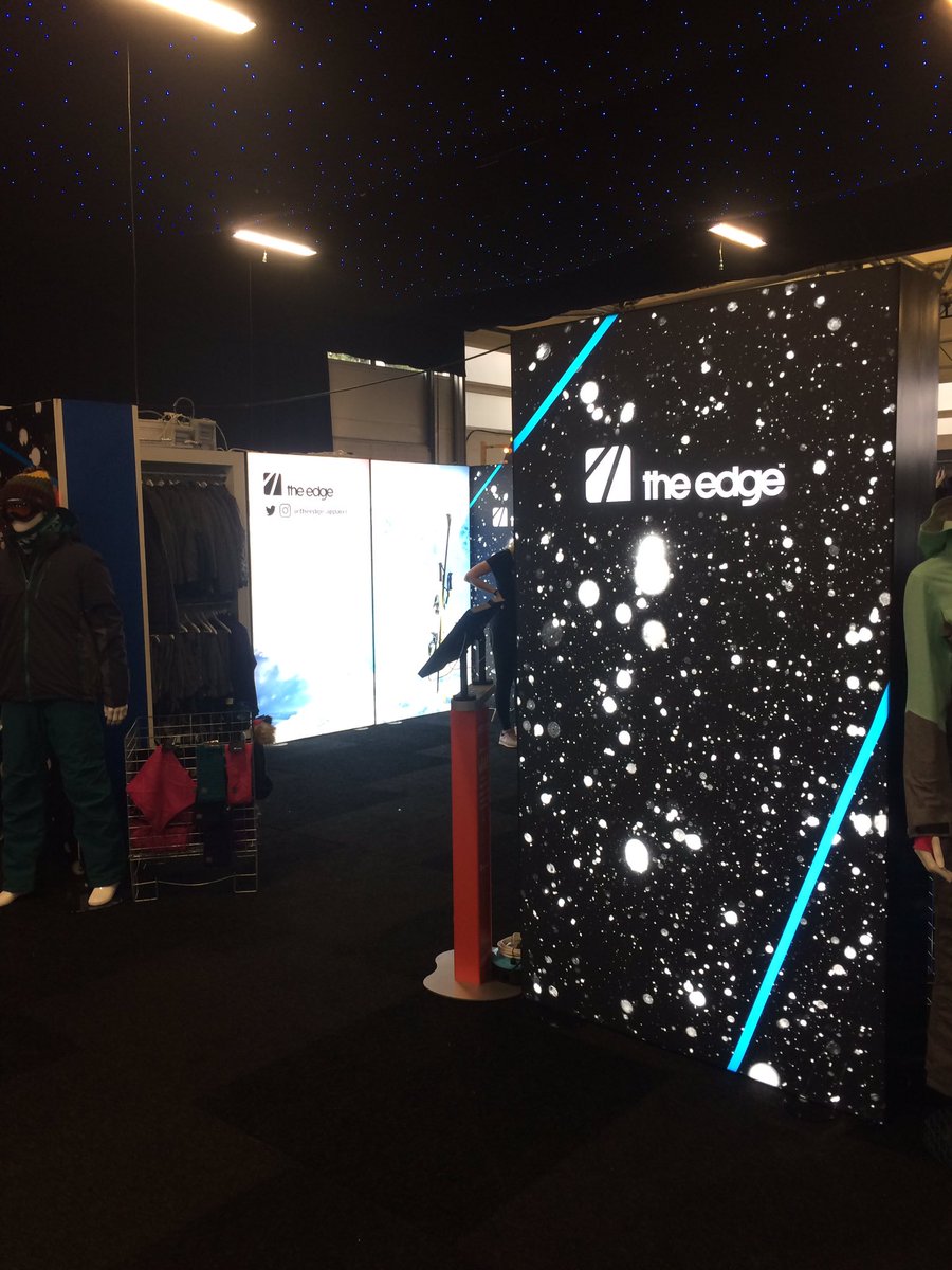 theedge_apparel's tweet photo. Who's coming to see us today at stand 212? @TeleSkiSnow #londonskishow #soexcited 🏂⛷🎿❄️ https://t.co/TGMCwaXUMm