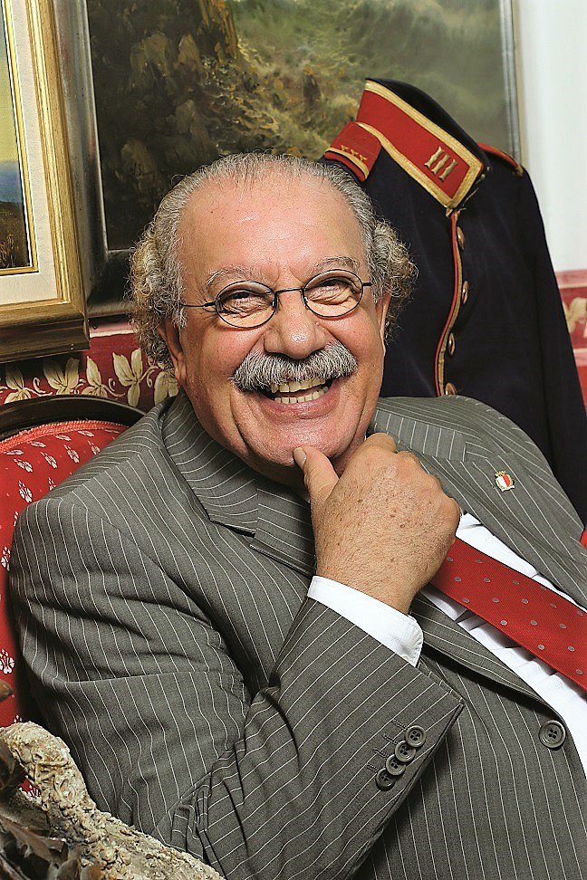 If you want to view more portraits by Senem Peace visit: senempeace.com