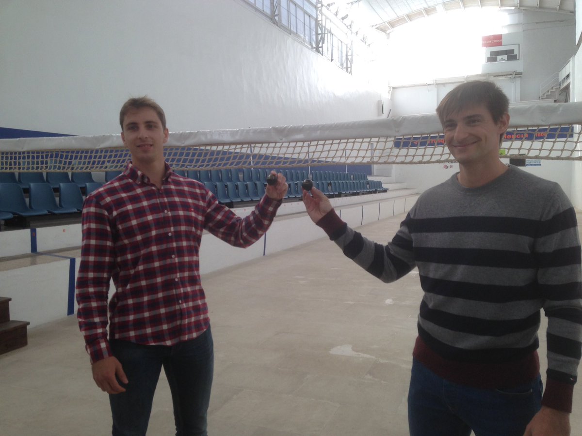ElJocDelPoble's tweet photo. PRESENTACIÓ FINAL XXXI Individual EiC | Guanya el sorteig Puchol II, elegix a Oltra com a feridor. Soro eixira al dau. #pilotavalenciana https://t.co/YqEcJ8r1Y2