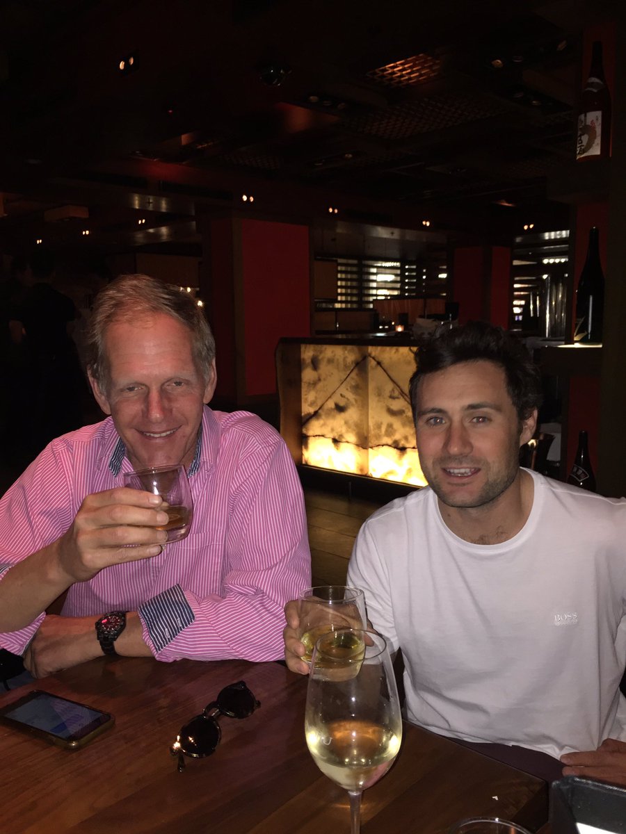 This is alarming 😳I NEED TO BE LET OUT IN THE MORNING