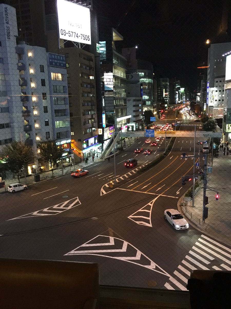 dajaart's tweet photo. DAJAART“Exhibition Tour 2nd”の展示会場の外苑前OFFICEにDM設置させて頂きました！

眺めが本当に素晴らしいので、5日是非楽しんで下さい！

Team DAJAART

OFFICE 
東京都港区北青山2-7-18 山崎ビル5F https://t.co/KEPD6AmYrh