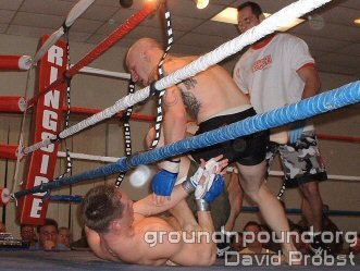 GoCircaFit's tweet photo. @RichFranklin #referee 
#ThrowbackThursday https://t.co/xai0OPT1uX