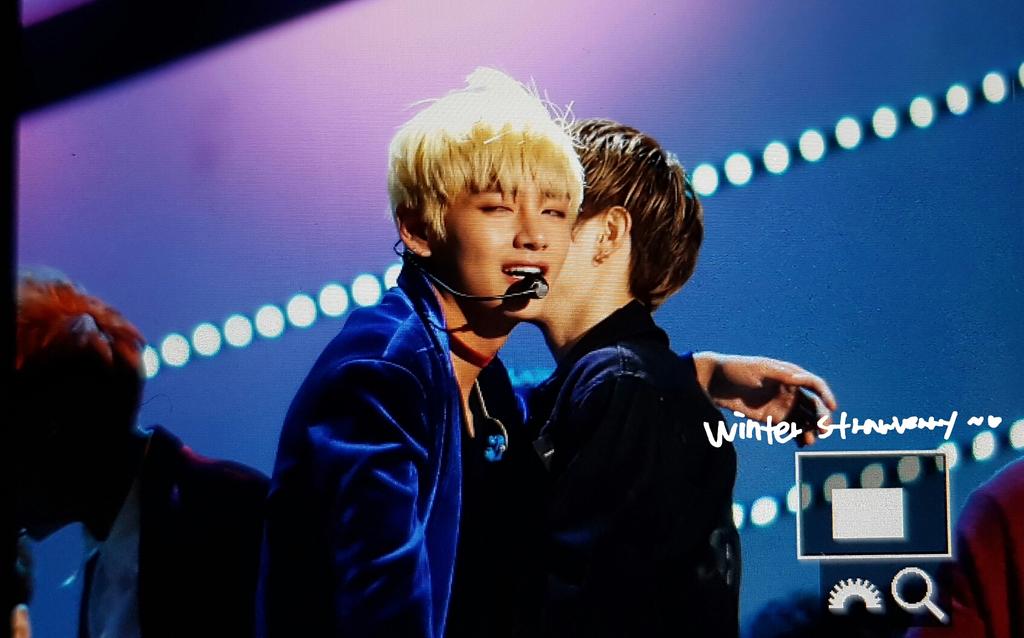 mmuii_s's tweet image. กูอยากหลั่งน้ำตากับโมเม้นวีมาร์ค (หรือเป็นมาร์ควีวะ) ฮือออออออออออออ #vmark #markv