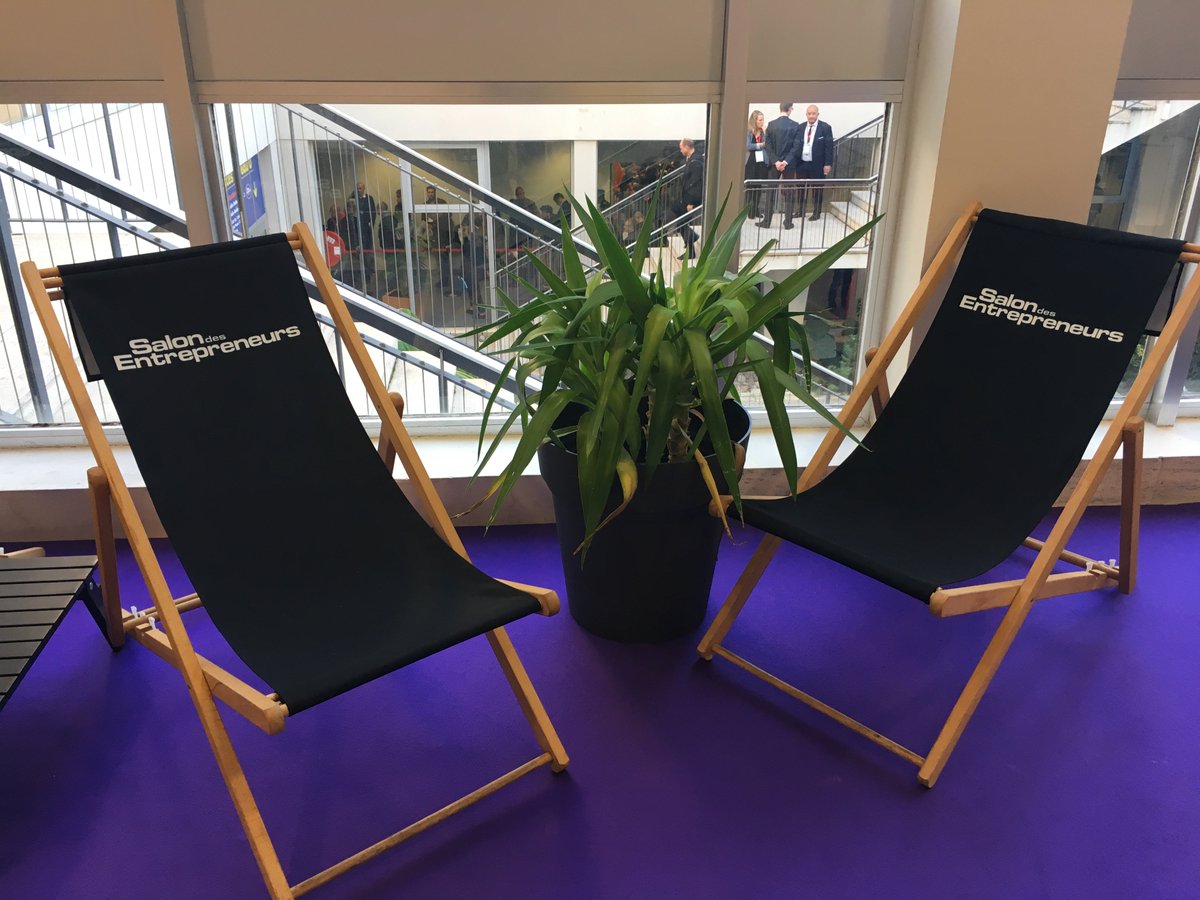 Widoobiz's tweet photo. Au  #SalonEntrepreneurs, on peut allier #networking et pause détente :) https://t.co/R2ZhWcFDdA