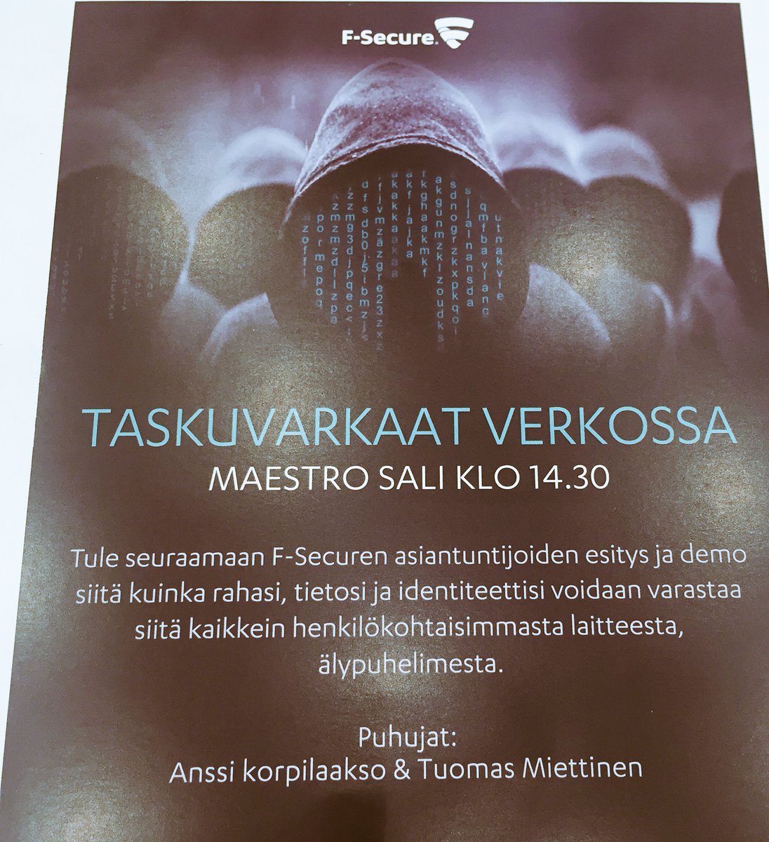AnniMurto's tweet photo. Kohta @FSecure Maestro-salissa #alsoexpo2016 https://t.co/VmqYzxmBEp