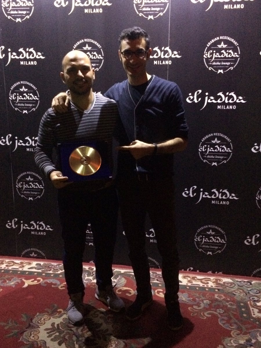 adj_team's tweet photo. Premiazione "DJ DELL' ANNO 2016" #ADJTEAM @adj_team @eljadidamilano Dj Tony https://t.co/jrrxFPBLJF
