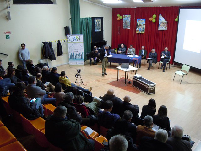 ProgettoCast's tweet photo. #rigenerazione Dopo la sperimentazione al quartiere PTG, #CAST è pronto ad estendere il modello su tutta #Potenza https://t.co/WKQMYjSqC8 https://t.co/t1cZSBDnkN