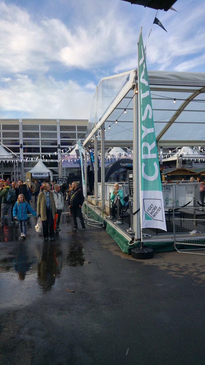 ChaletManager's tweet photo. Ski show in full swing. #SkiShowLondon #ChaletManager https://t.co/pPcrKh7zy9