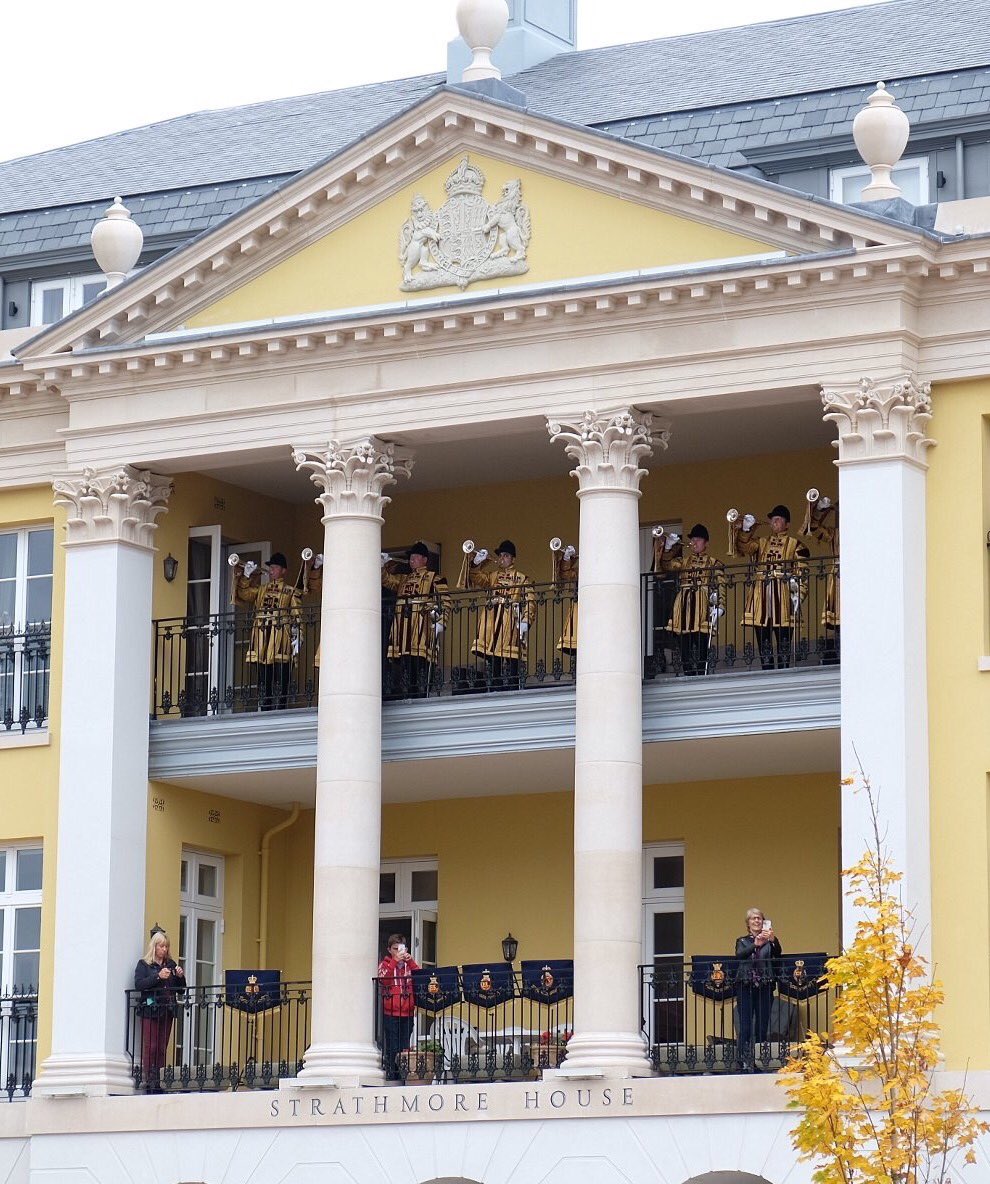 The trumpets sound the arrival of HM The Queen. This new building, Strathmore House, was designed by Quinlan and Francis Terry. #Poundbury