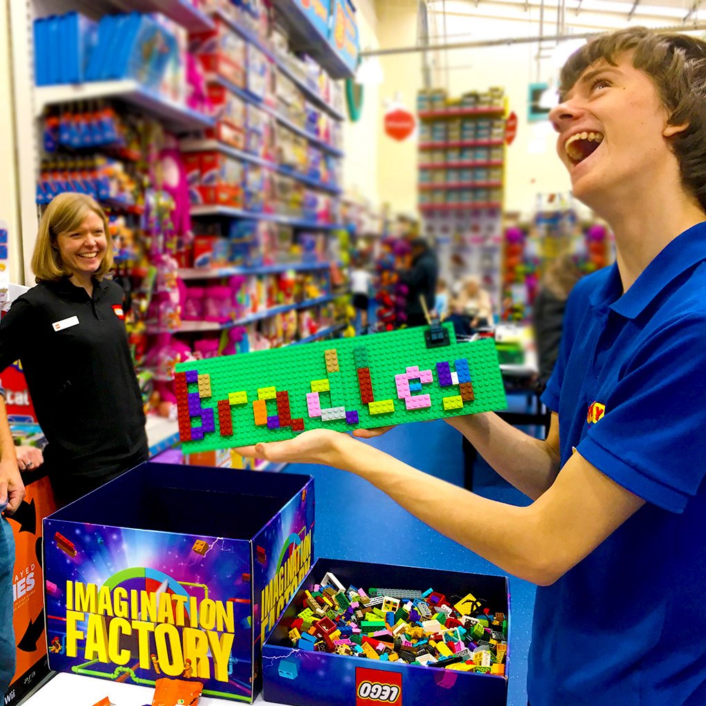 Bred vifte spænding Justering Smyths Toys UK on Twitter: "Check out our Lego event yesterday at Slough -  So much fun to be had! :D :3 https://t.co/5vzfaV9h8q  https://t.co/MPYTuKWYjr" / Twitter