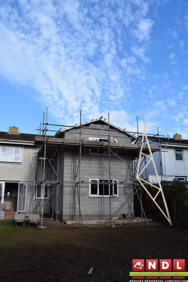 ndlgriffiths's tweet photo. Dev update 03! Things are starting to go UP! https://t.co/DdfFkSBJwG #construction #granddesigns #newhome #extensions #developments #RT https://t.co/iJao6nIfVs