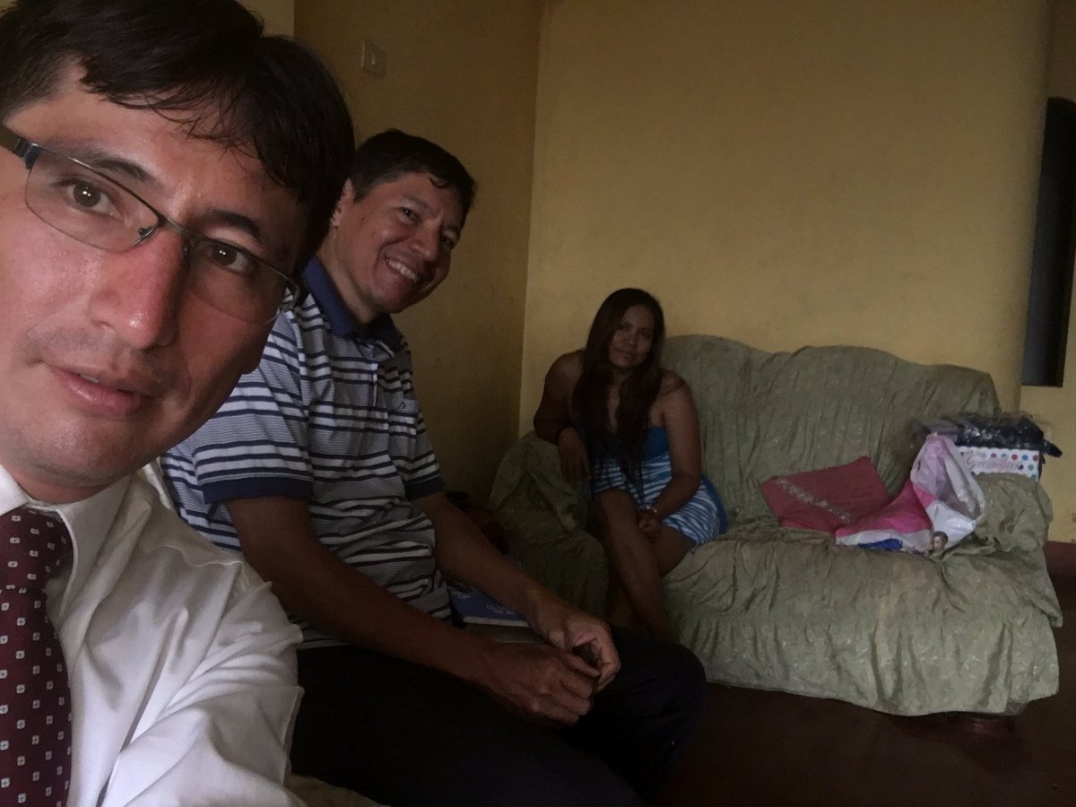 jeac12's tweet photo. Al empezar la mañana visitación en Iquitos E, #VisitacionIPD #PrimeroDios https://t.co/8l5dlPq5jK