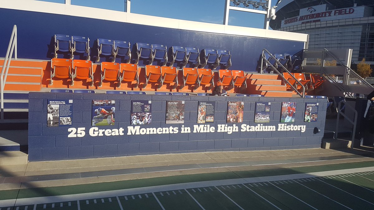 sa9321's tweet photo. From Monday: more of the Mile High Monument... #broncos #broncoscountry #ripbarrelman https://t.co/a2IvolpFca