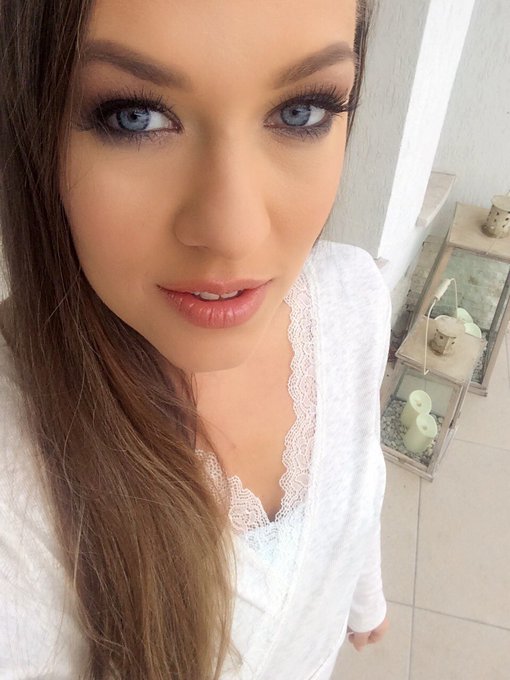 Shooting for RealityKings today.. have a good day Folks! ❤️😘🎞🎥🔞 https://t.co/kIeGDDLWJp<a href="/tag/toys"class="tags"><span>#toys</span></a><a href="/tag/manyvids"class="tags"><span>#manyvids</span></a><a href="/tag/pussyplay"class="tags"><span>#pussyplay</span></a><a href="/tag/flexiable"class="tags"><span>#flexiable</span></a>