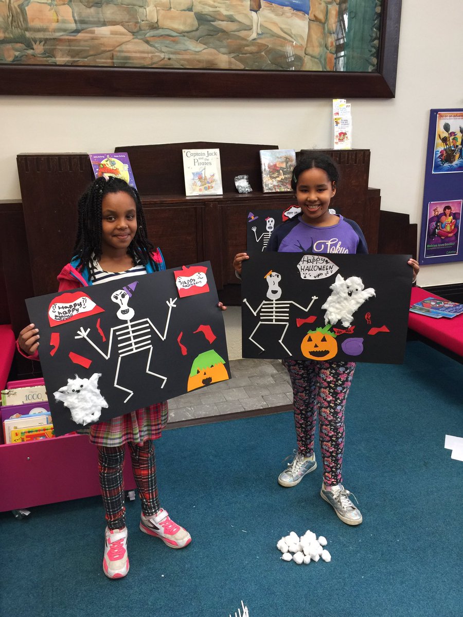 shoegal192's tweet image. Halloween party at #hunsletlibrary today! #halloween #crafts #pumpkinhunt #stories #schoolholidays @leedslibraries