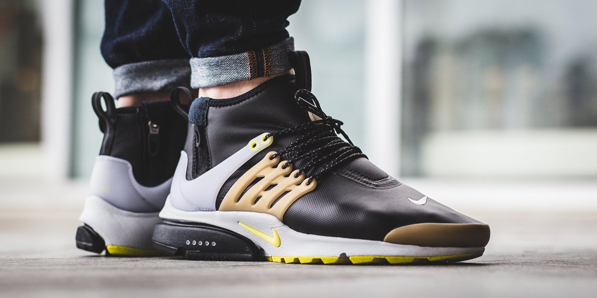 nike presto black yellow