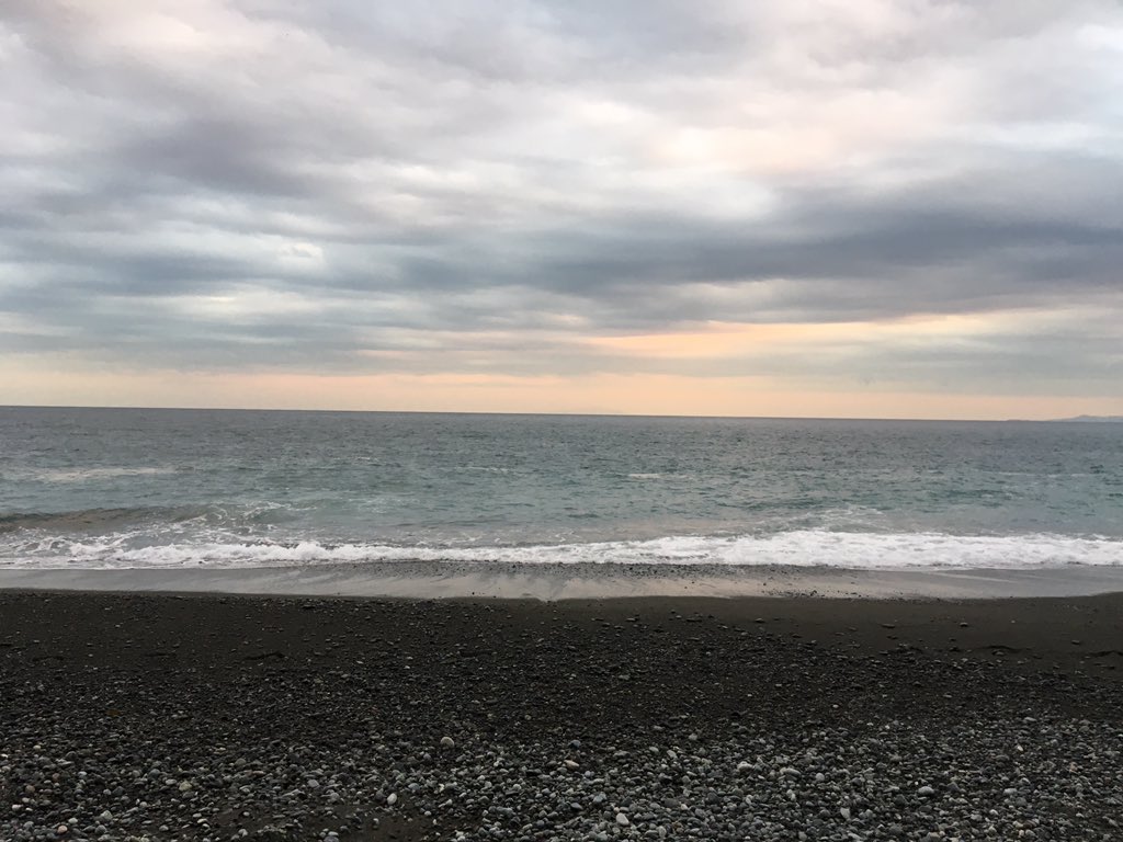 ラブライブ2期11話の聖地 M ｓ解散決断で海岸におりる階段 の撤去工事が始まる Togetter