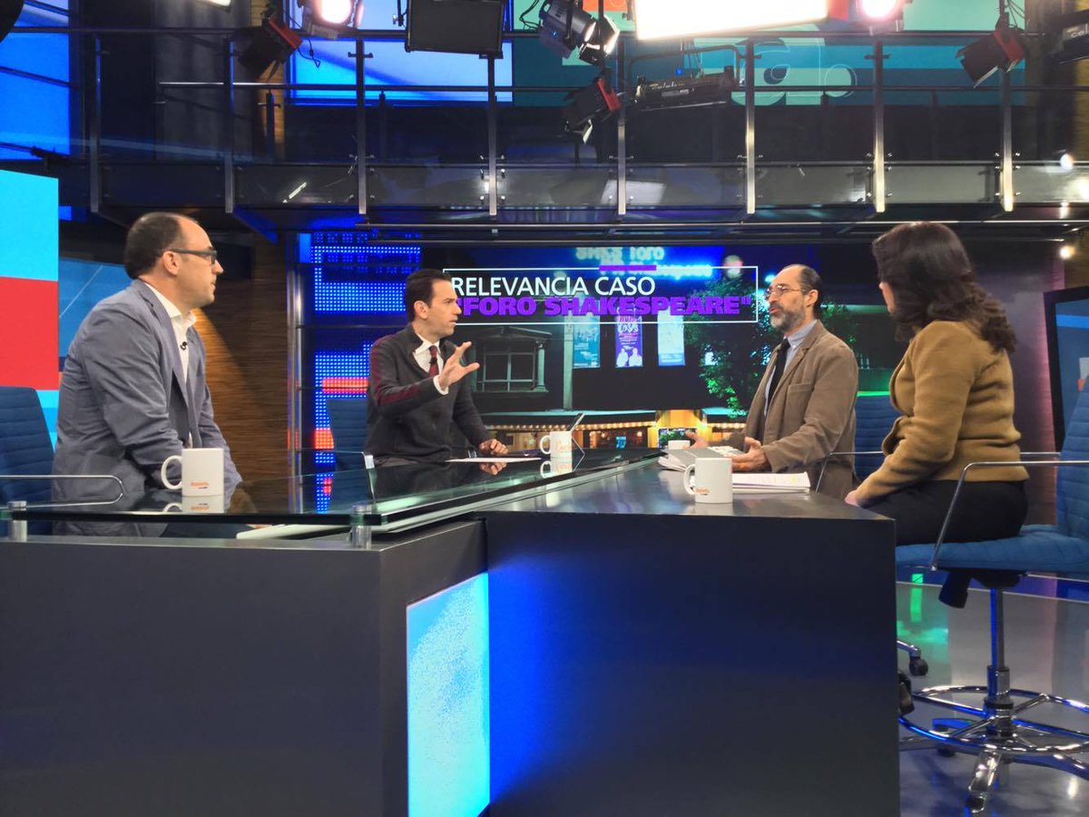 En vivo <a href="/BrunoBichir/">Bruno Bichir</a> y vecinos de la #Condesa hablan sobre el <a href="/ForoShakespeare/">Foro Shakespeare</a> y un posible conflicto de interés #DespiertaConLoret