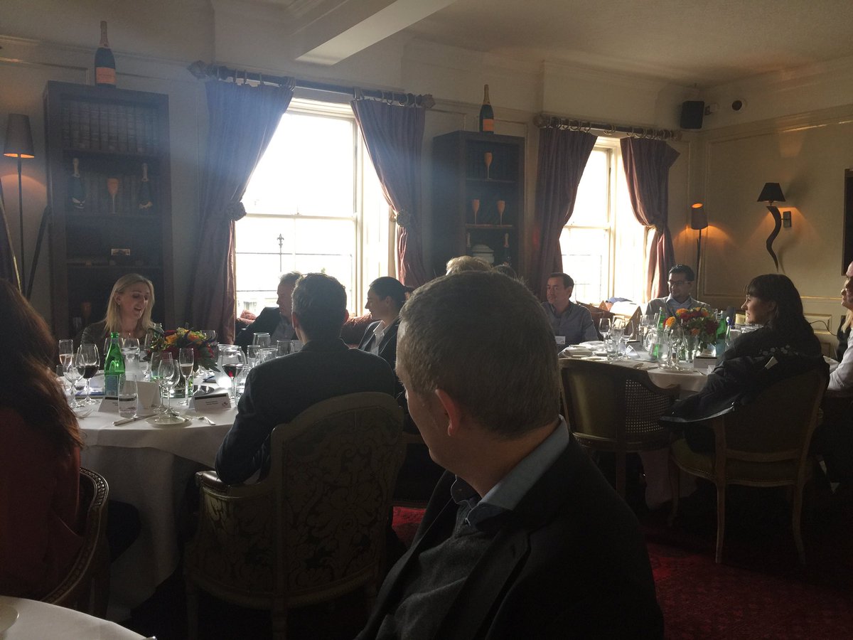 EcommClub's tweet photo. Introduce yourself @REST_FortyOne @kooomocom #Ecommclub https://t.co/riiEhPg0gC