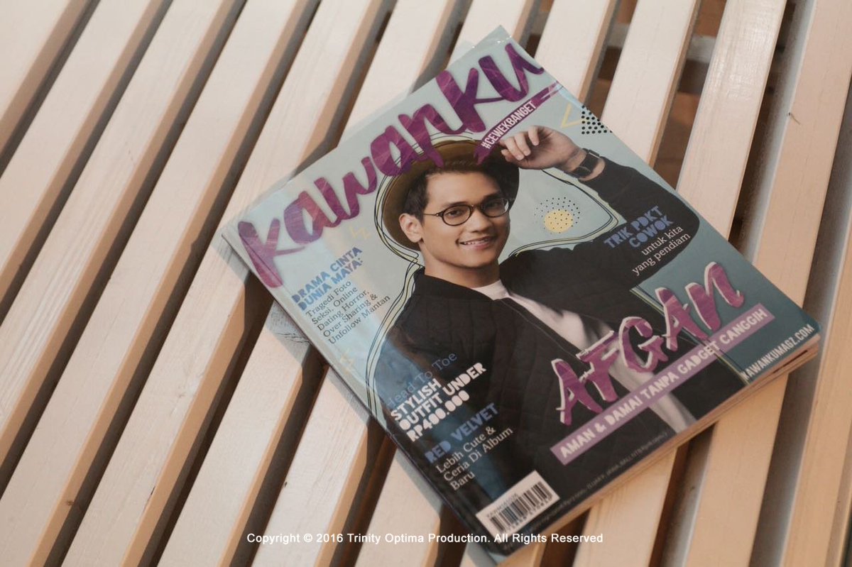 TrinityOptimaP's tweet photo. #TOPINFO @afgansyah_reza di @kawankumagz edisi 26 Oktober-9 November 2016. Baca yuk! #AFGANSIDES https://t.co/7HPnMnk1BC