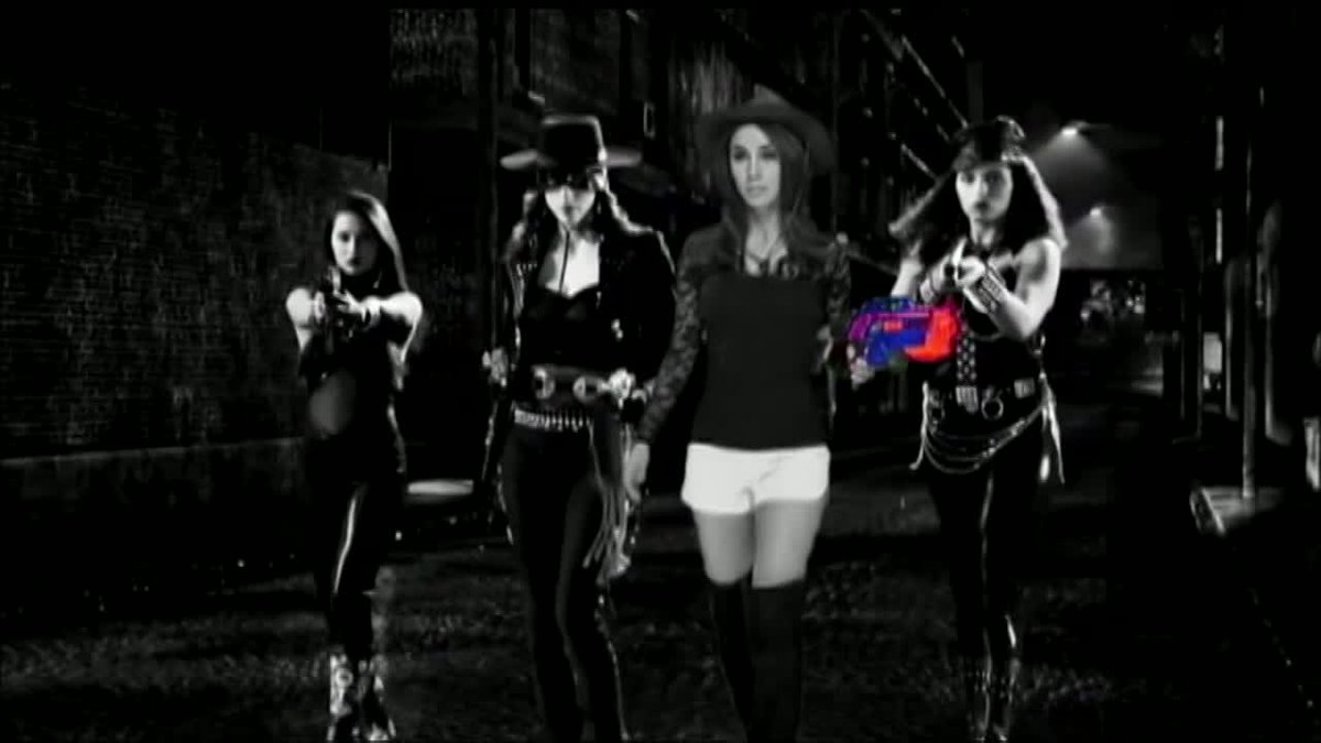 justadude2012's tweet image. #TBT @Araksya brief movie career and @mattpaolasso brief directing career but i say try again #BootBabe Araksya @GDLA @FOXLA @SteveGDLA