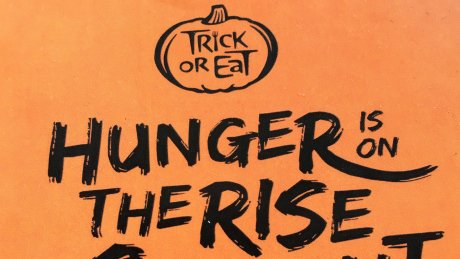UPEI students 'Trick or Eat' for campus food bank on Halloween night buff.ly/2dXPYNX #pei