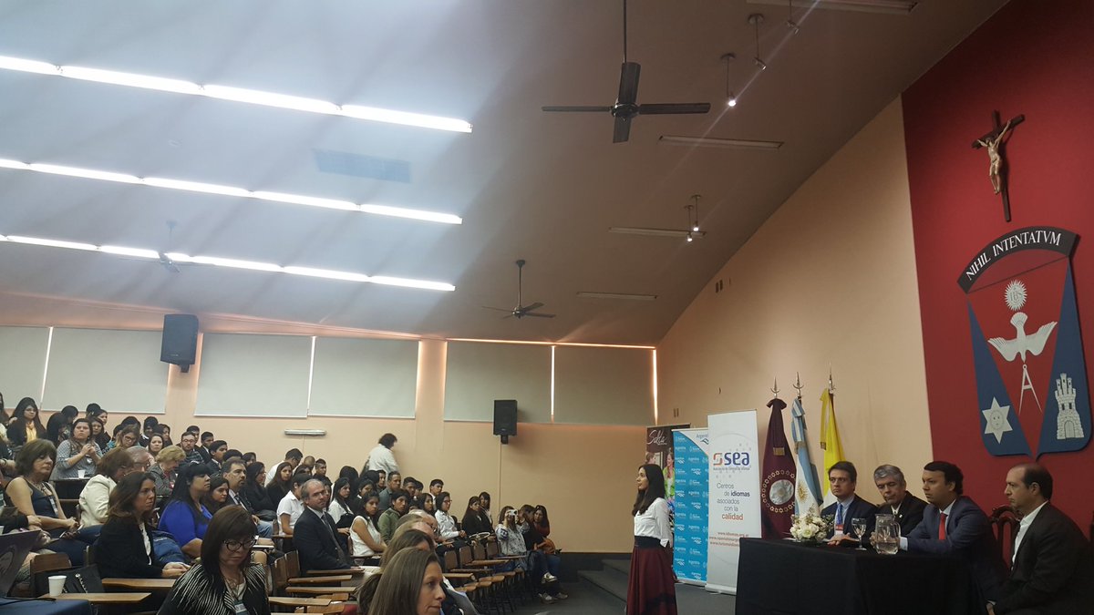 Emora_Franco's tweet photo. Comienza acto de apertura del VI Congreso de Turismo Idiomático con autoridades de @MinTurismoAR @sea_idiomas @SaltaTurismo @UcasalOficial https://t.co/BJDfbz10Nm