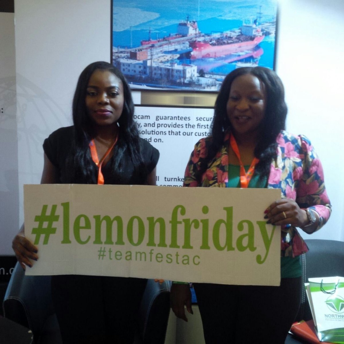 Sumbyjay's tweet photo. #lemonfriday #teamfestac https://t.co/jfFCnfnzi3