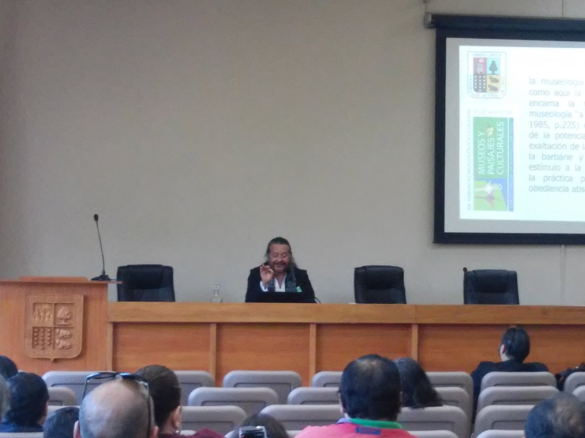 MuseosLosRios's tweet photo. Seguno día de las jornadas museológicas comienza con la conferencia de Mario Chagas #Valdiviacl #UACh2016 @museosaustral @IcomOfficiel https://t.co/IBXB3bE1Qo