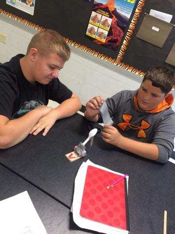 H_M_Rockets's tweet photo. balloon rockets and catapults
#eighthgradescience #ourschoolisamazing https://t.co/y49fkqVmn0