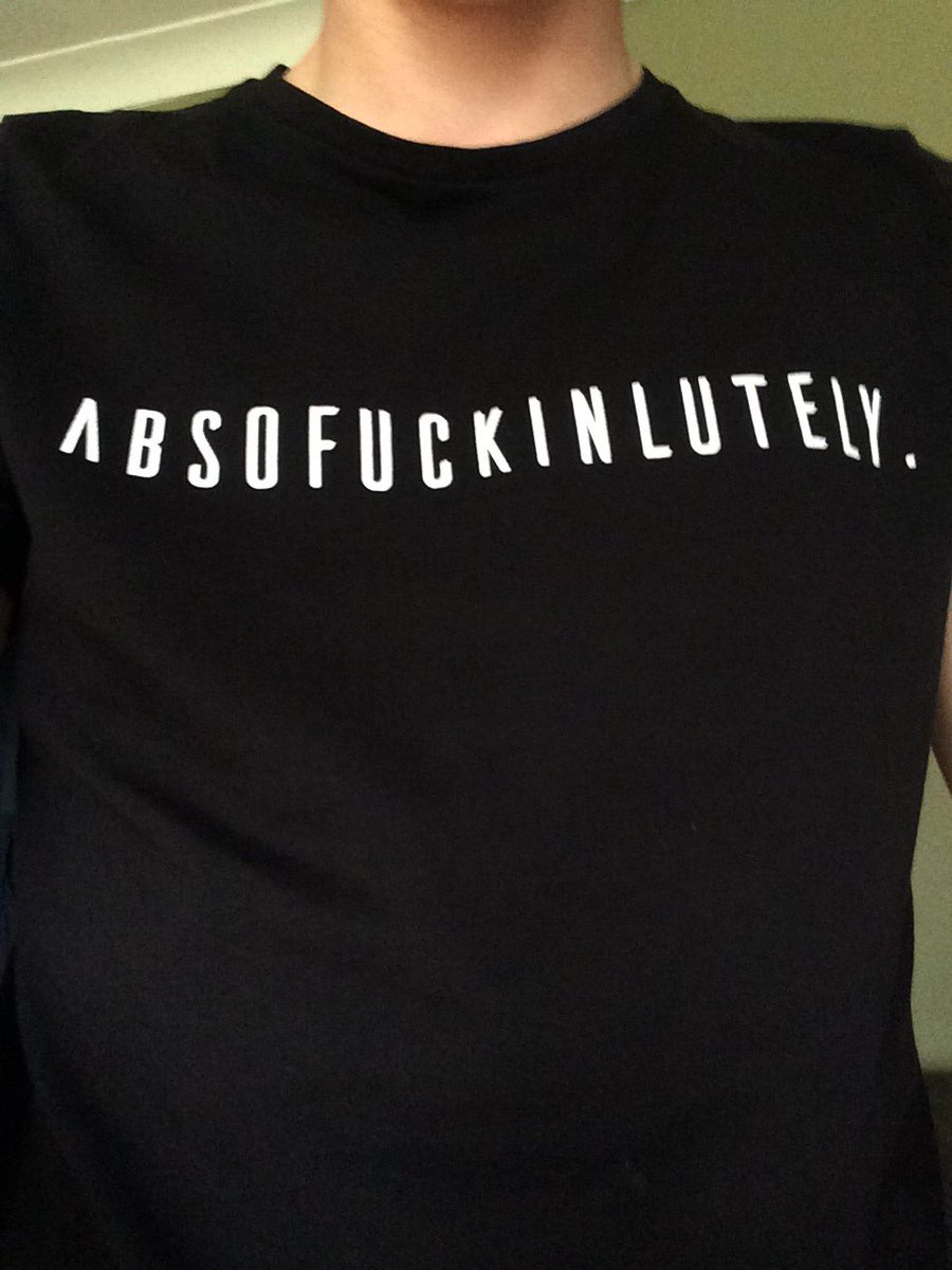 JarneFroyen's tweet photo. @dennispraet When people ask me if I like my first #dyjcode t-shirt, I answer them:... 😏 https://t.co/zn2WWJ7HAM