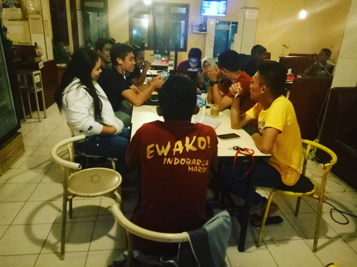 INDOBARCA_MAROS's tweet photo. Kopdar !!! #ibmrs #ibmaros #indobarca https://t.co/PtukeiI8ib